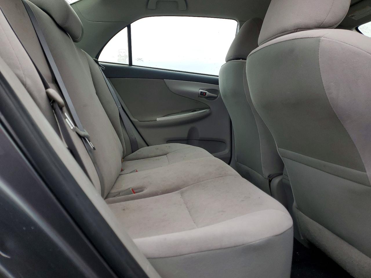 2011 TOYOTA COROLLA