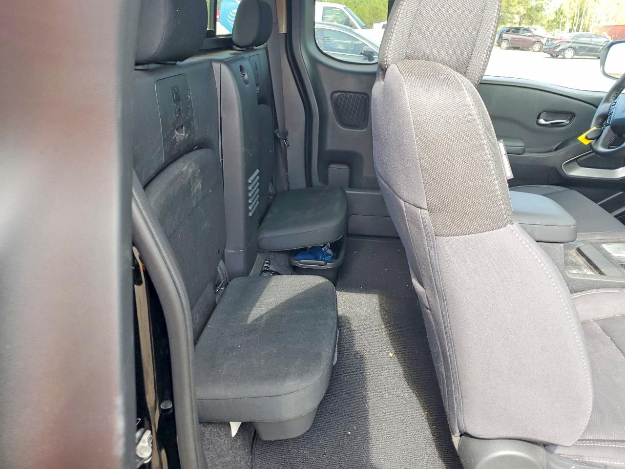 2024 NISSAN FRONTIER