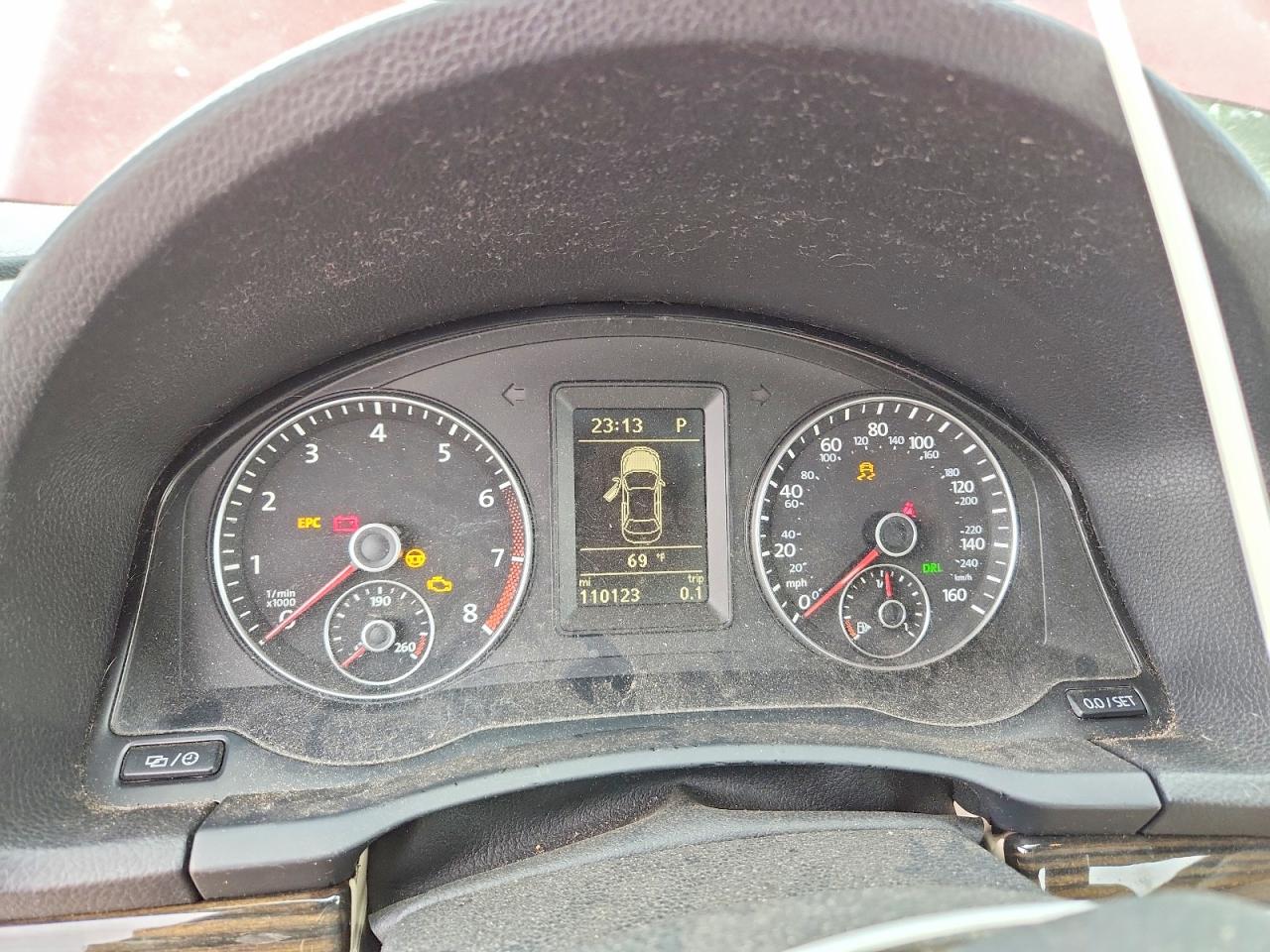 2013 VOLKSWAGEN EOS