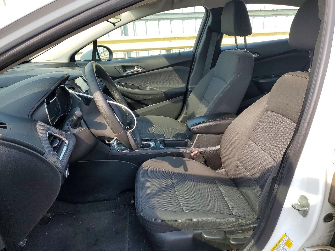 2018 CHEVROLET CRUZE
