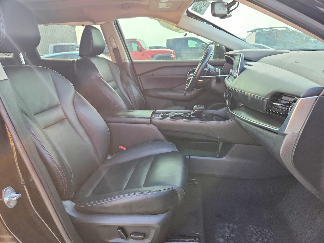 2021 NISSAN ROGUE