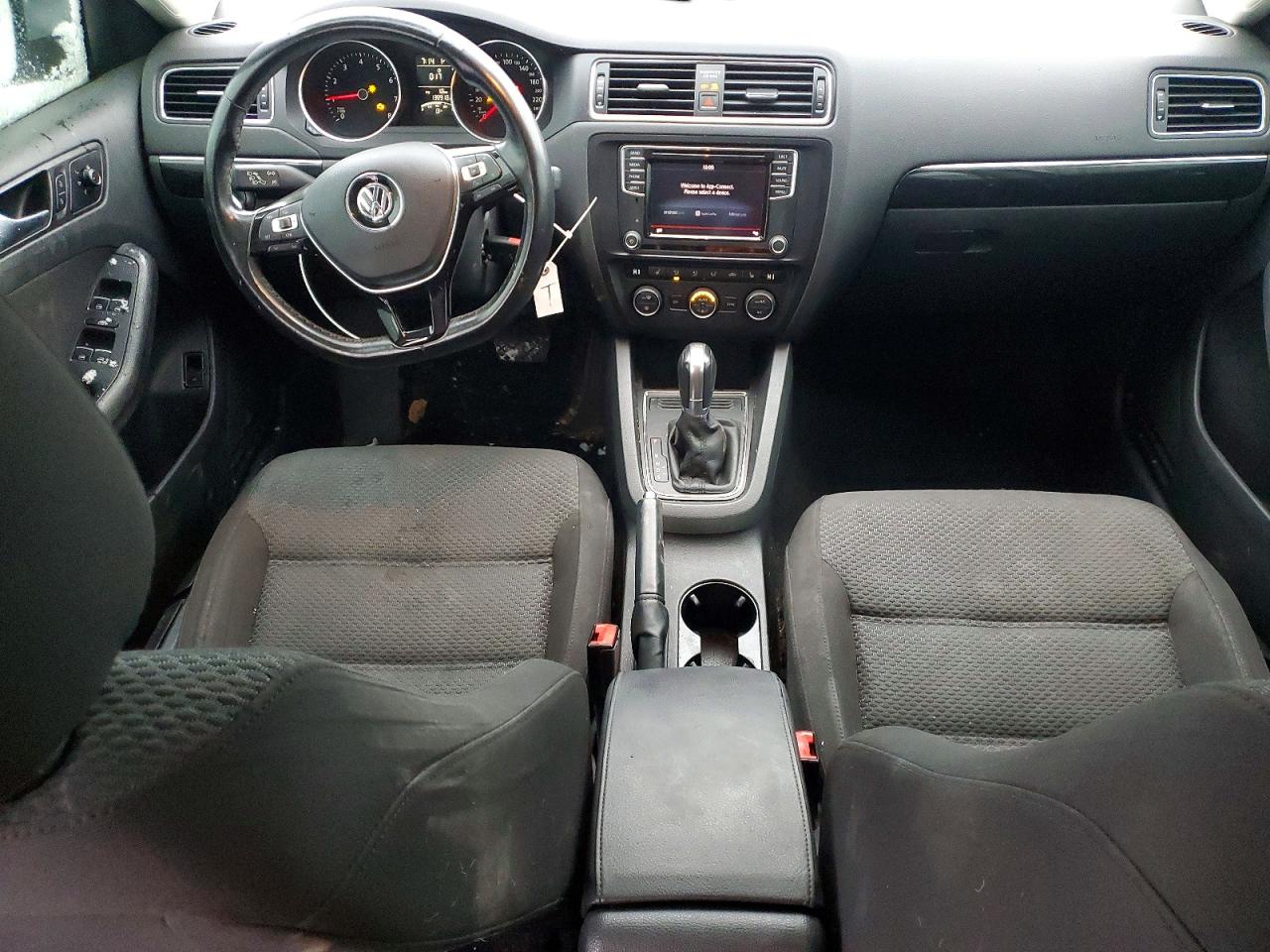 2016 VOLKSWAGEN JETTA