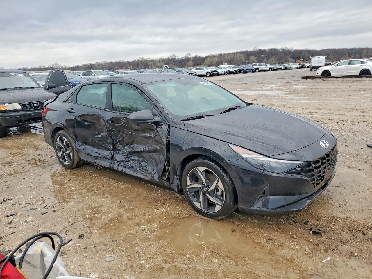 2023 HYUNDAI ELANTRA