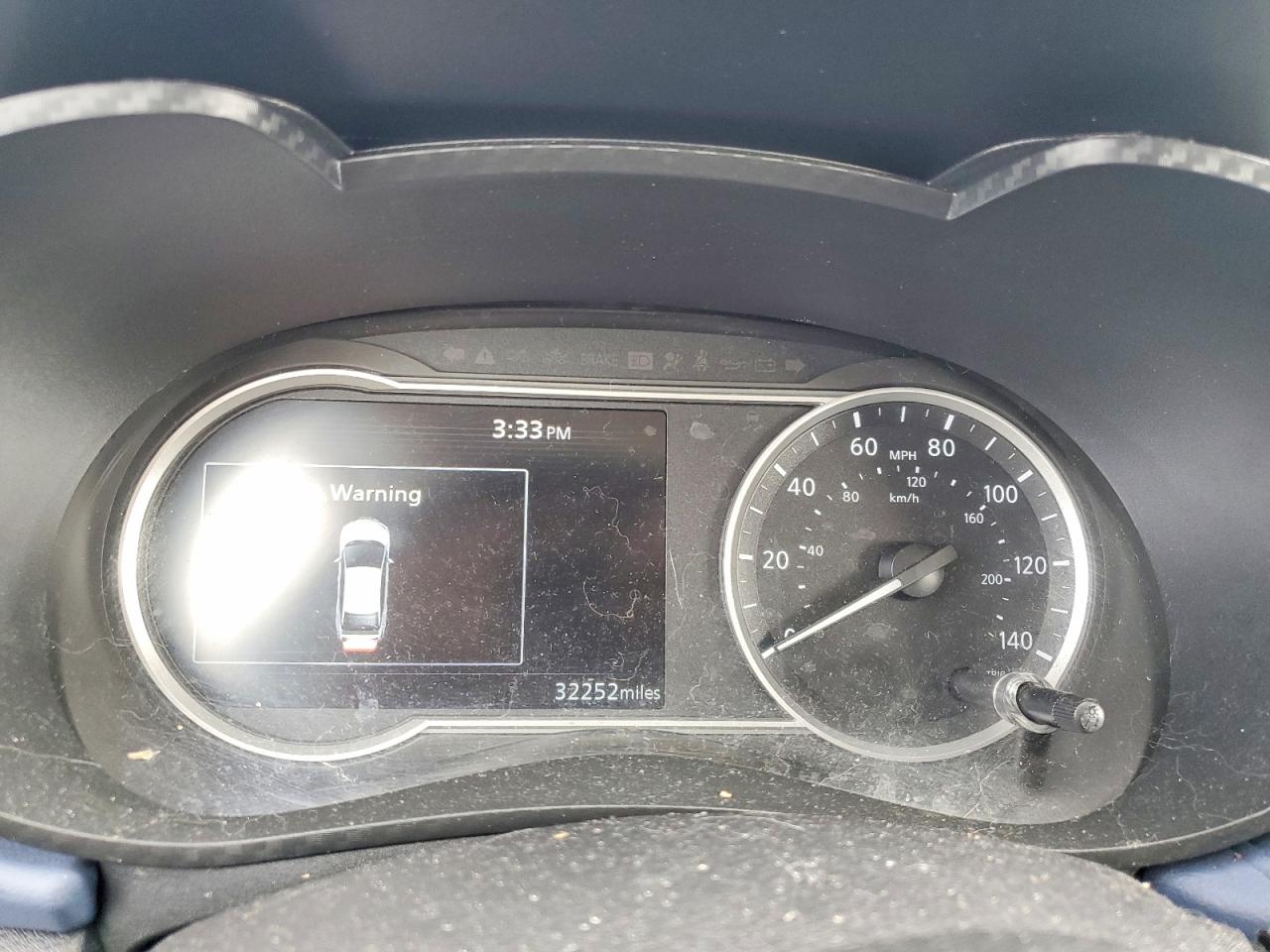 2024 NISSAN VERSA