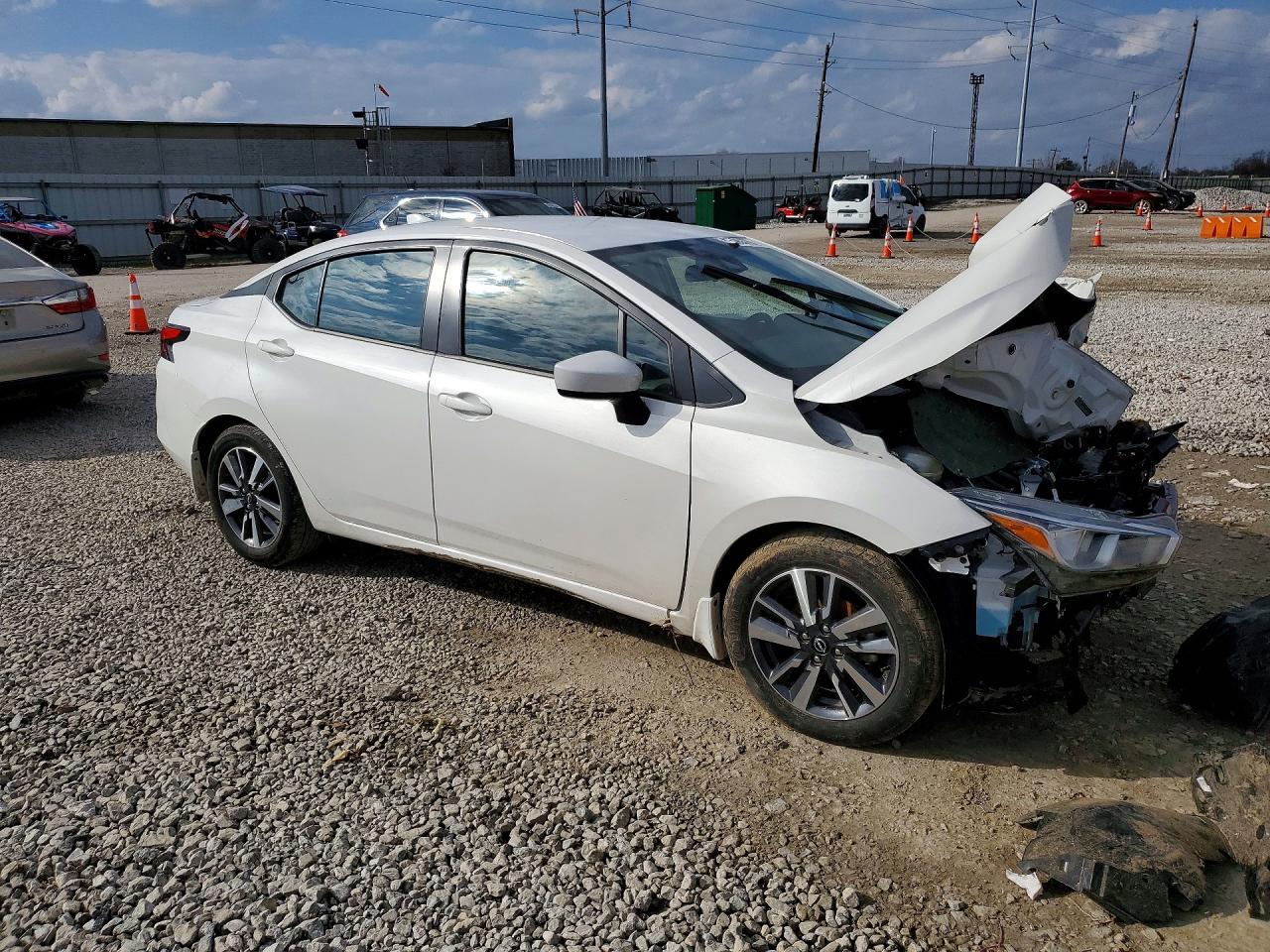 2024 NISSAN VERSA