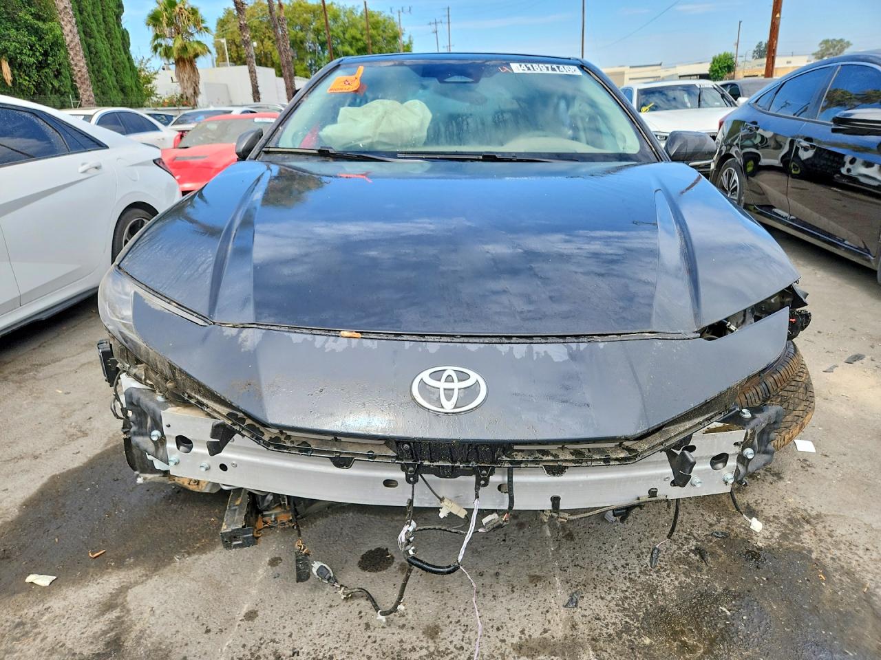 2025 TOYOTA CAMRY