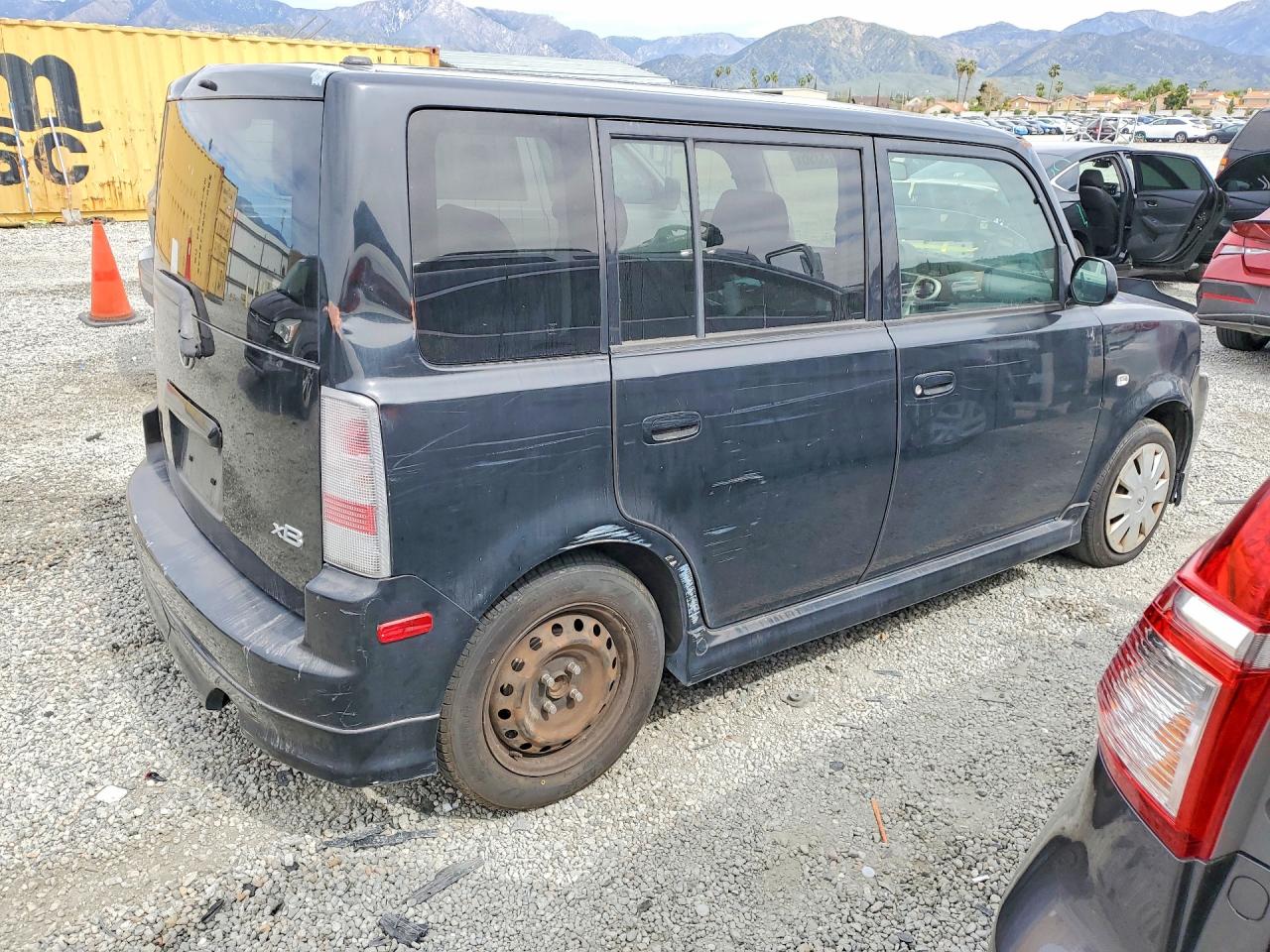 2006 SCION XB