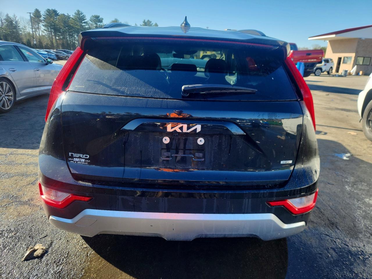 2024 KIA NIRO