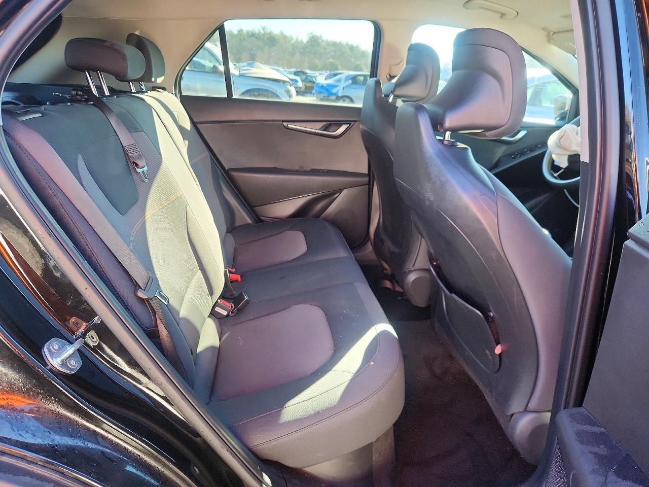 2024 KIA NIRO