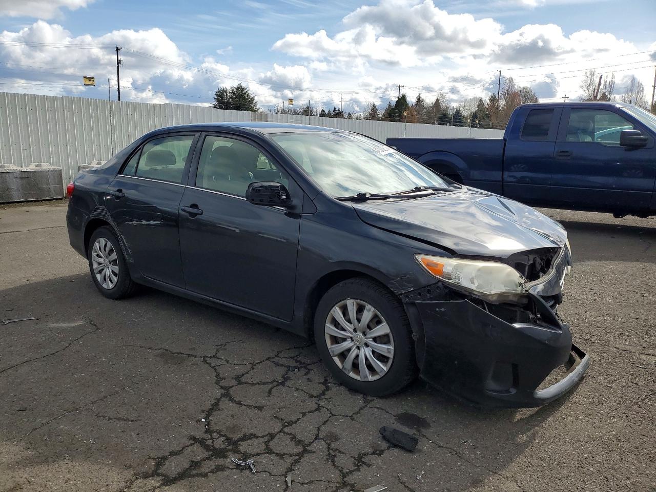 2013 TOYOTA COROLLA
