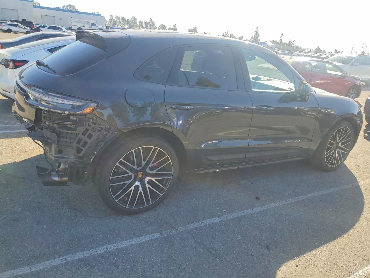 2024 PORSCHE MACAN