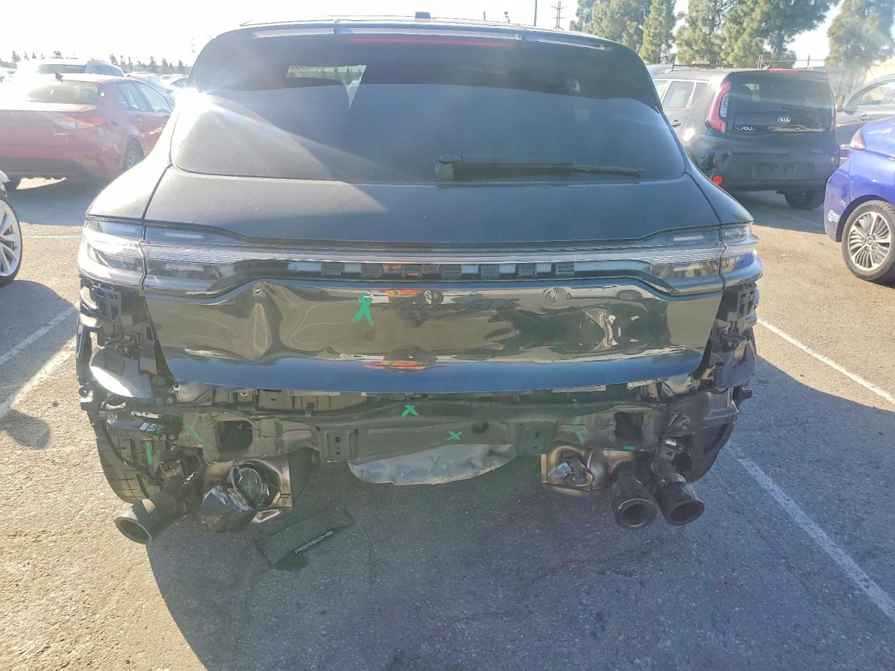 2024 PORSCHE MACAN