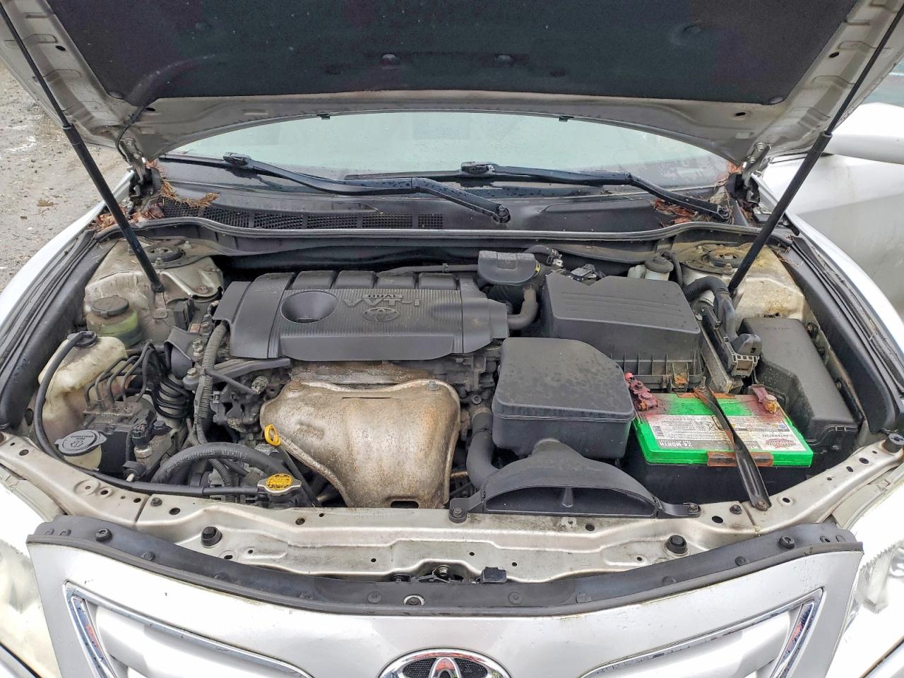 2011 TOYOTA CAMRY