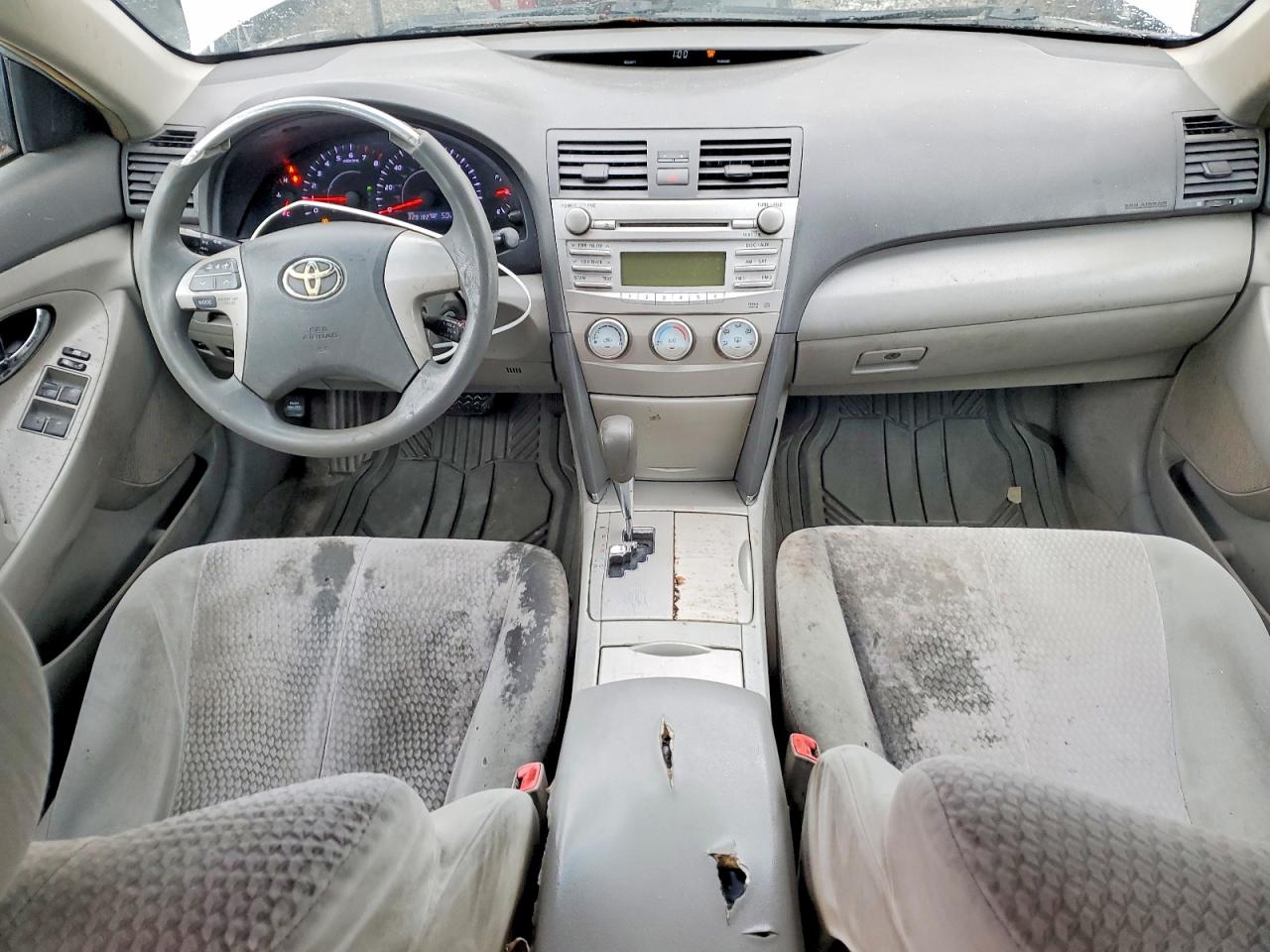 2011 TOYOTA CAMRY