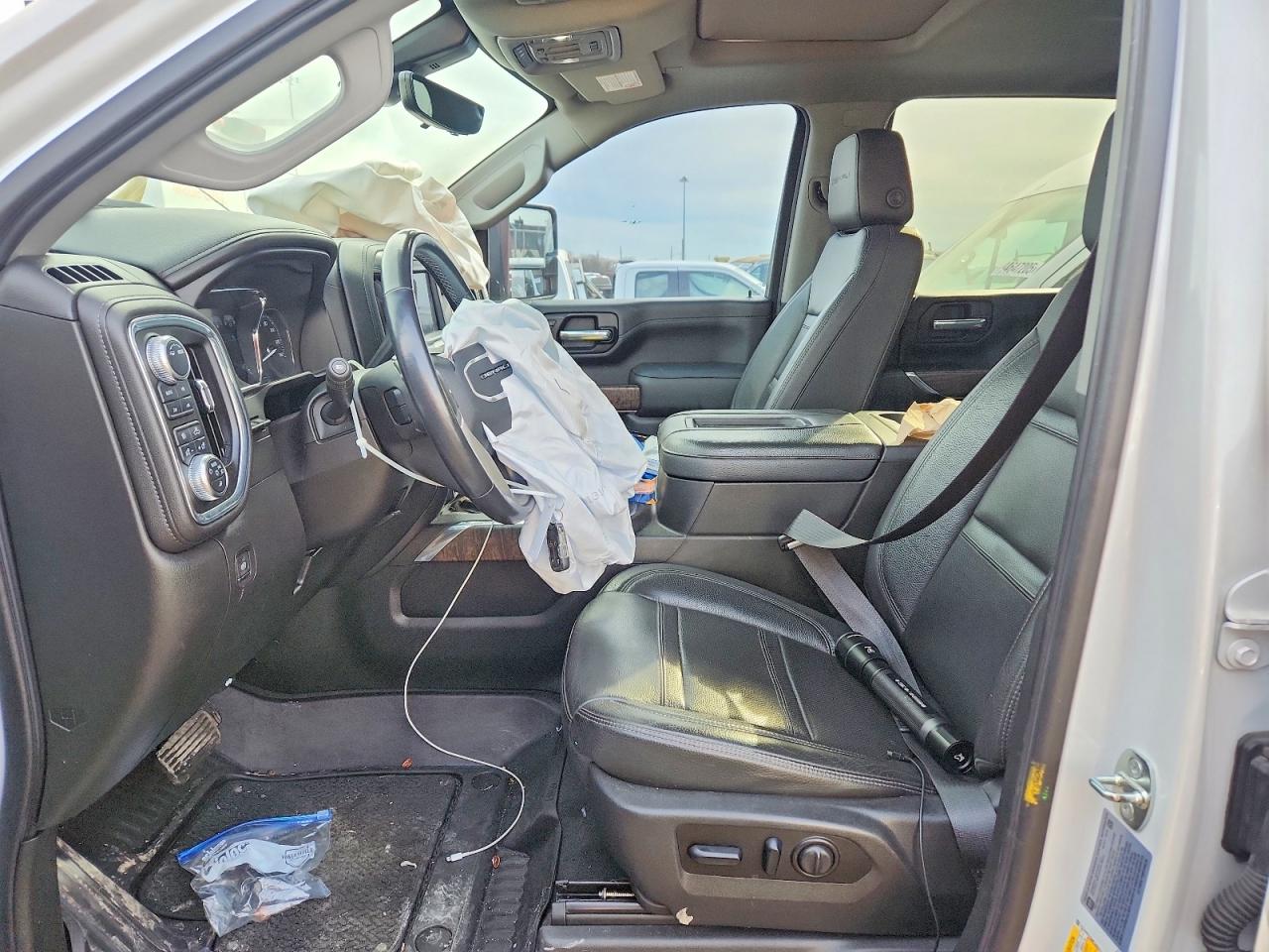 2021 GMC SIERRA