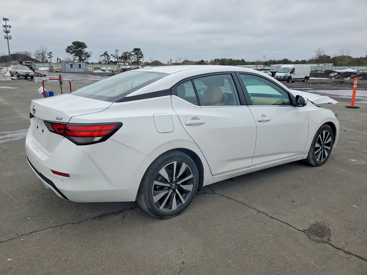 2022 NISSAN SENTRA