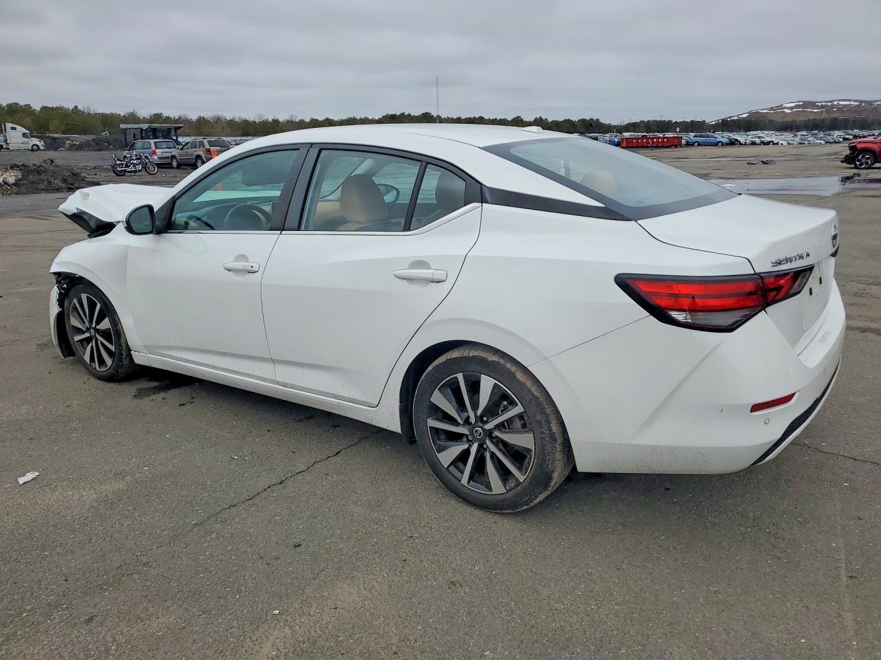 2022 NISSAN SENTRA