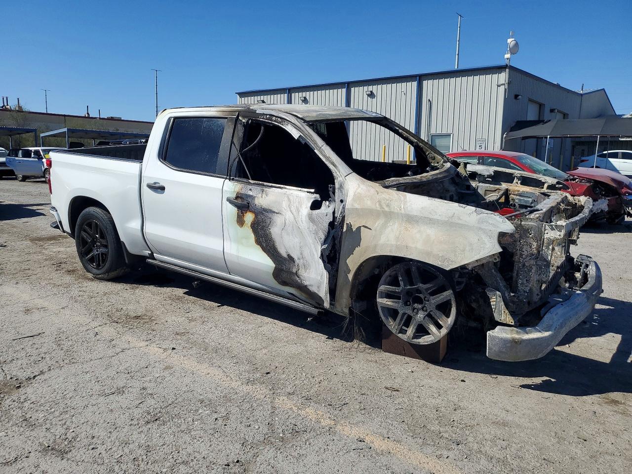2024 CHEVROLET SILVERADO