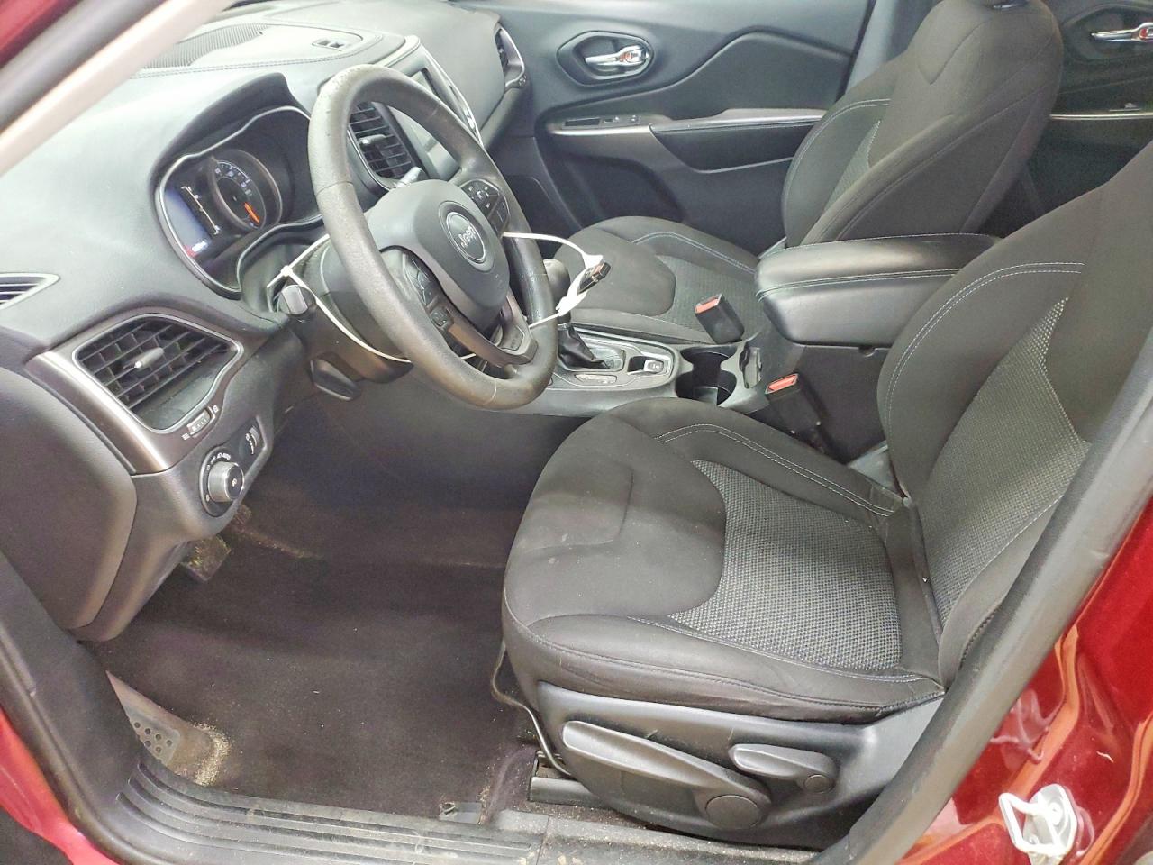 2019 JEEP CHEROKEE