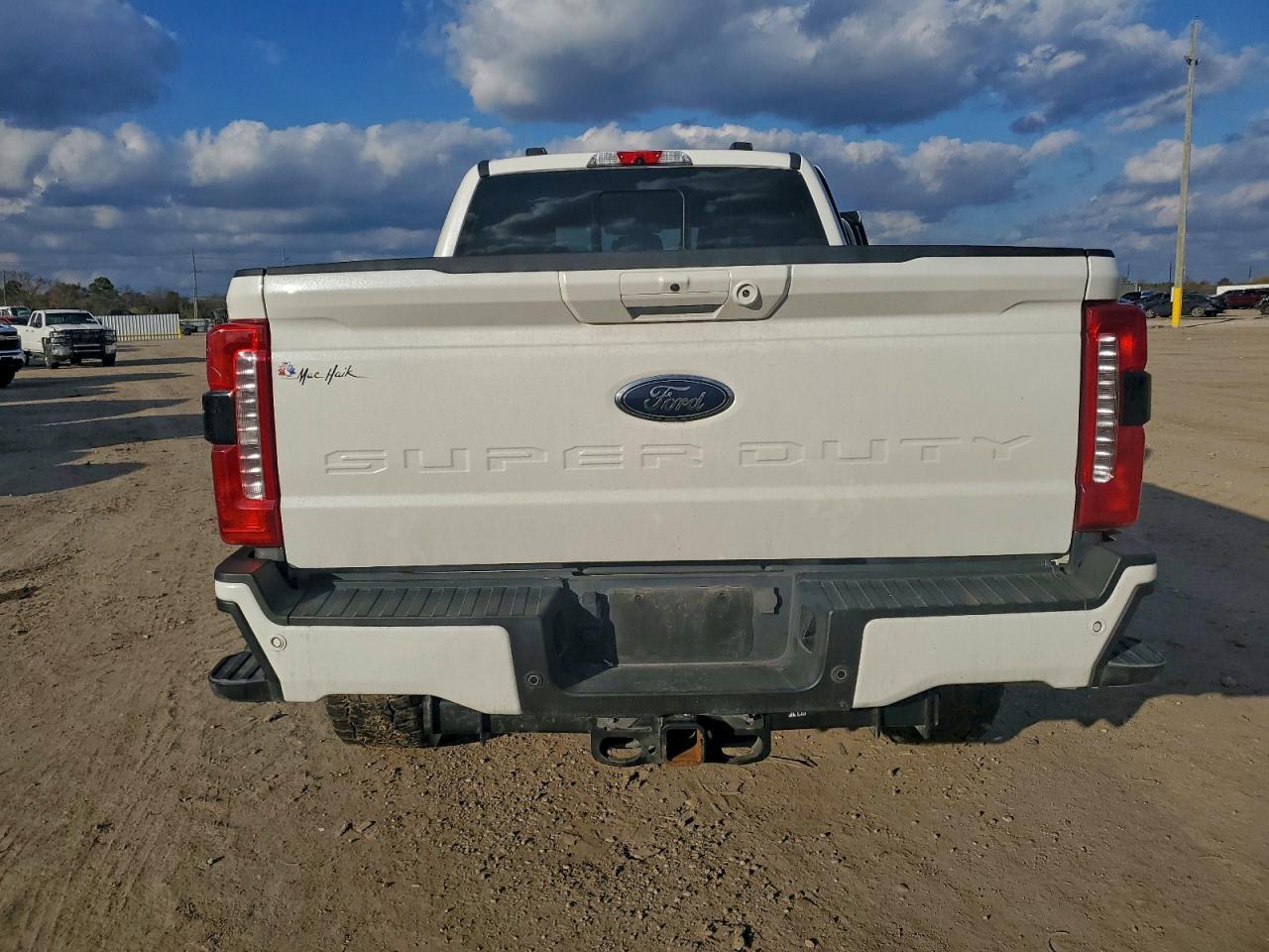 2023 FORD F250