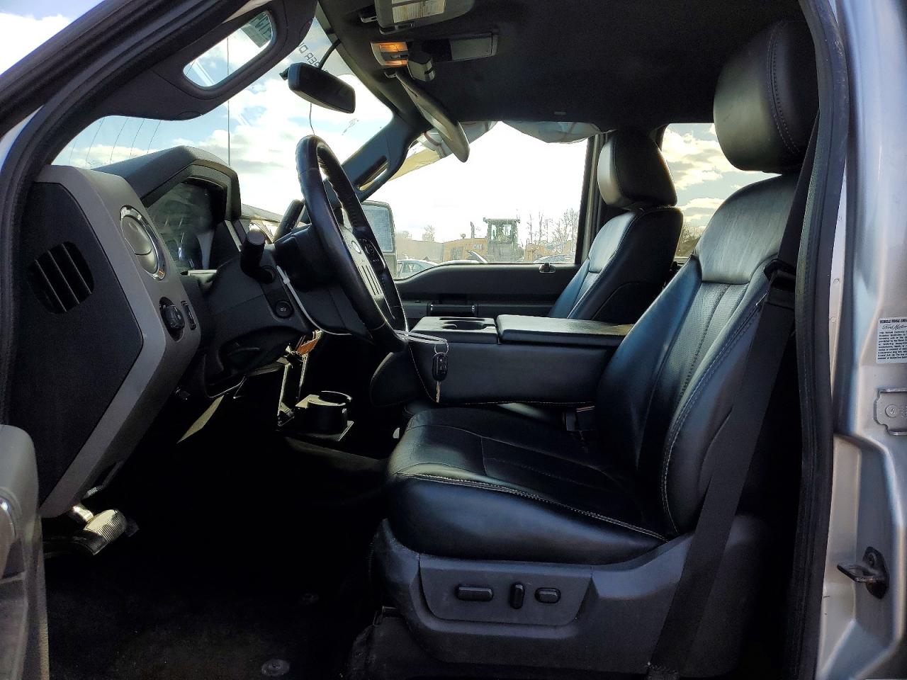 2011 FORD F350