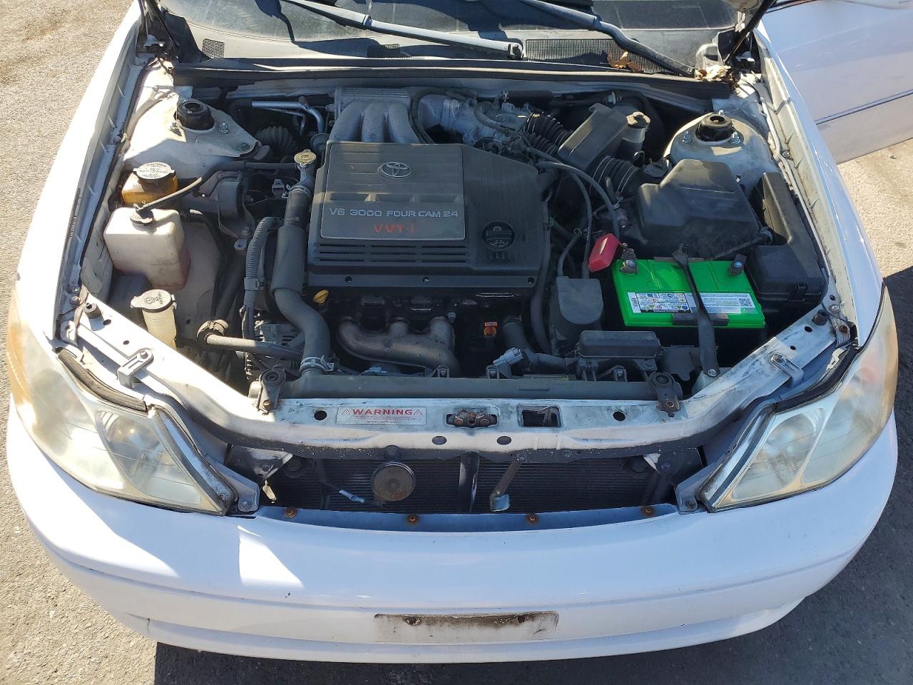 2003 TOYOTA AVALON