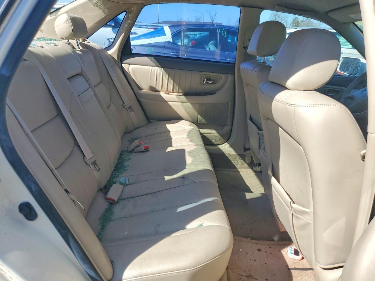 2003 TOYOTA AVALON