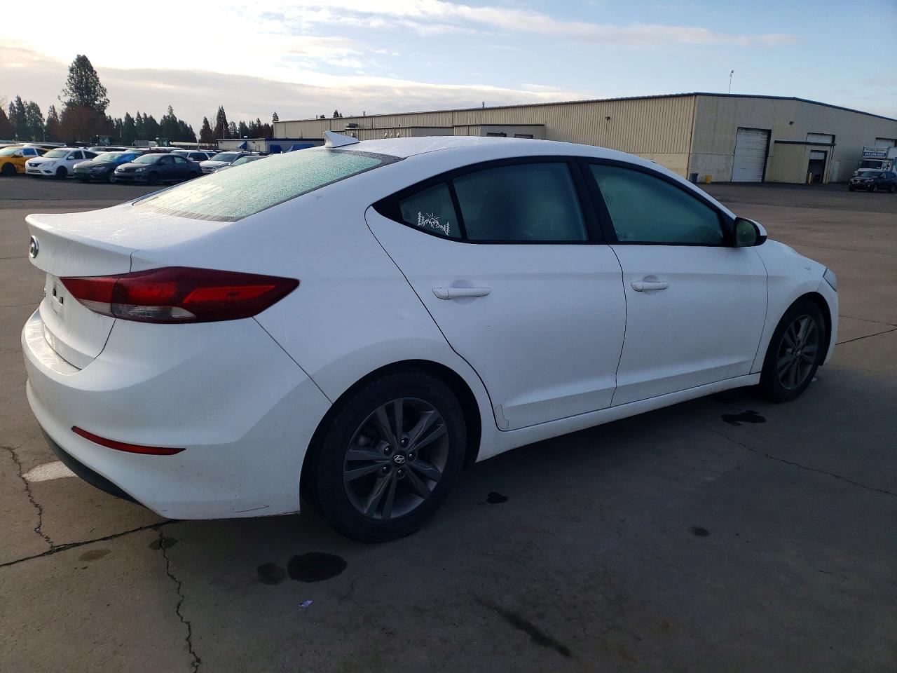 2018 HYUNDAI ELANTRA