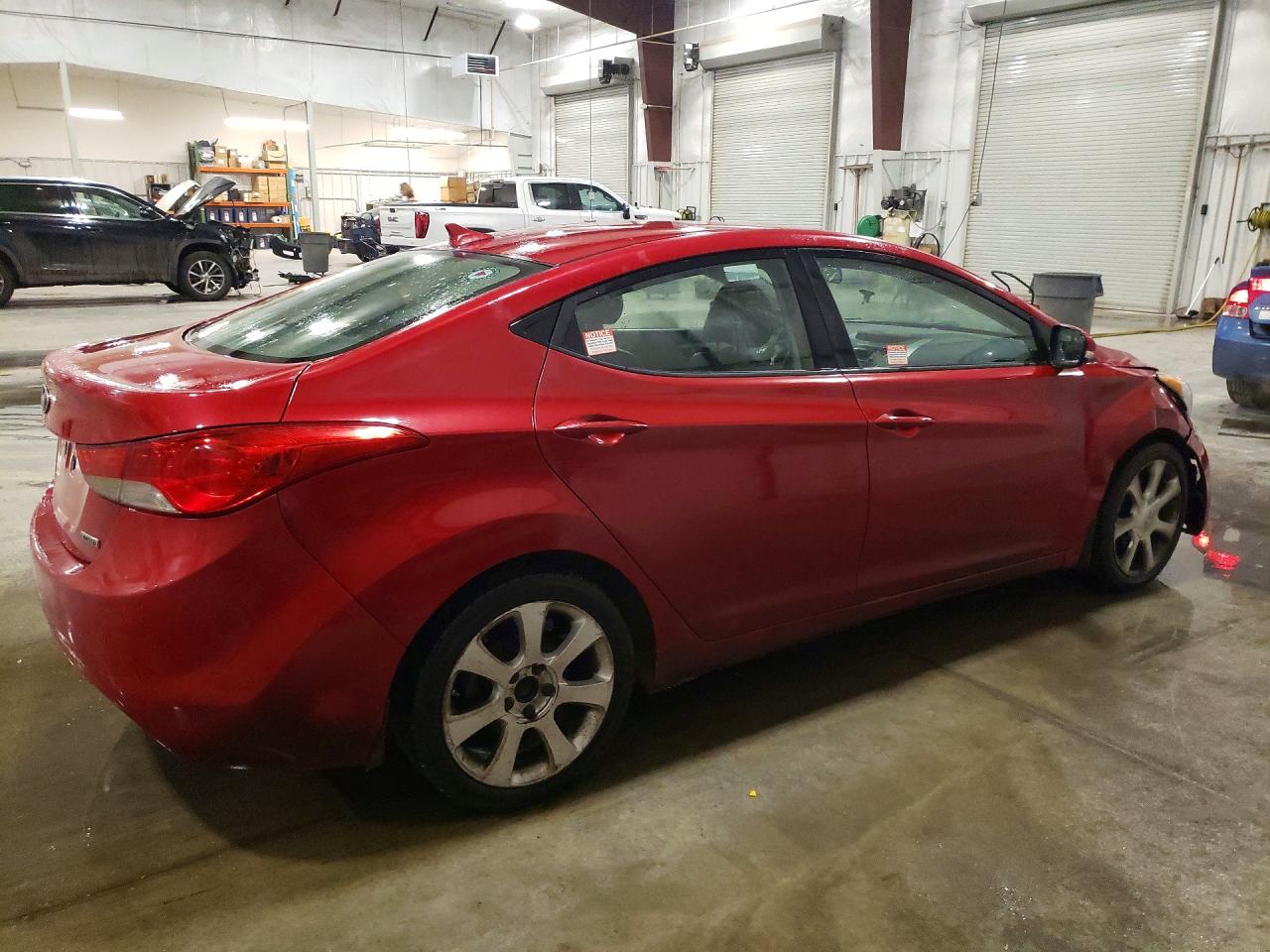 2013 HYUN ELANTRA