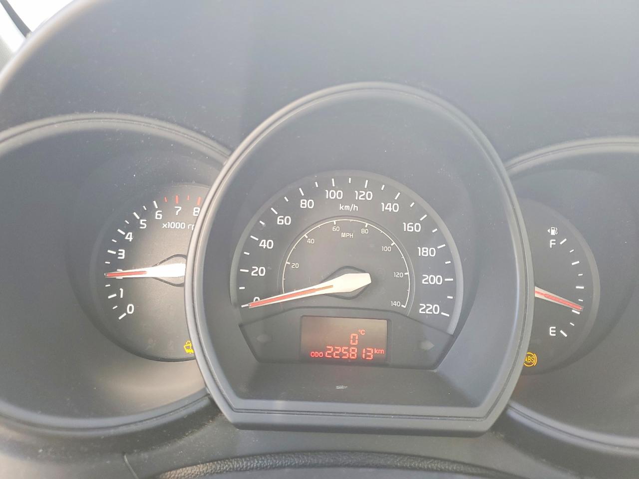 2013 KIA RIO