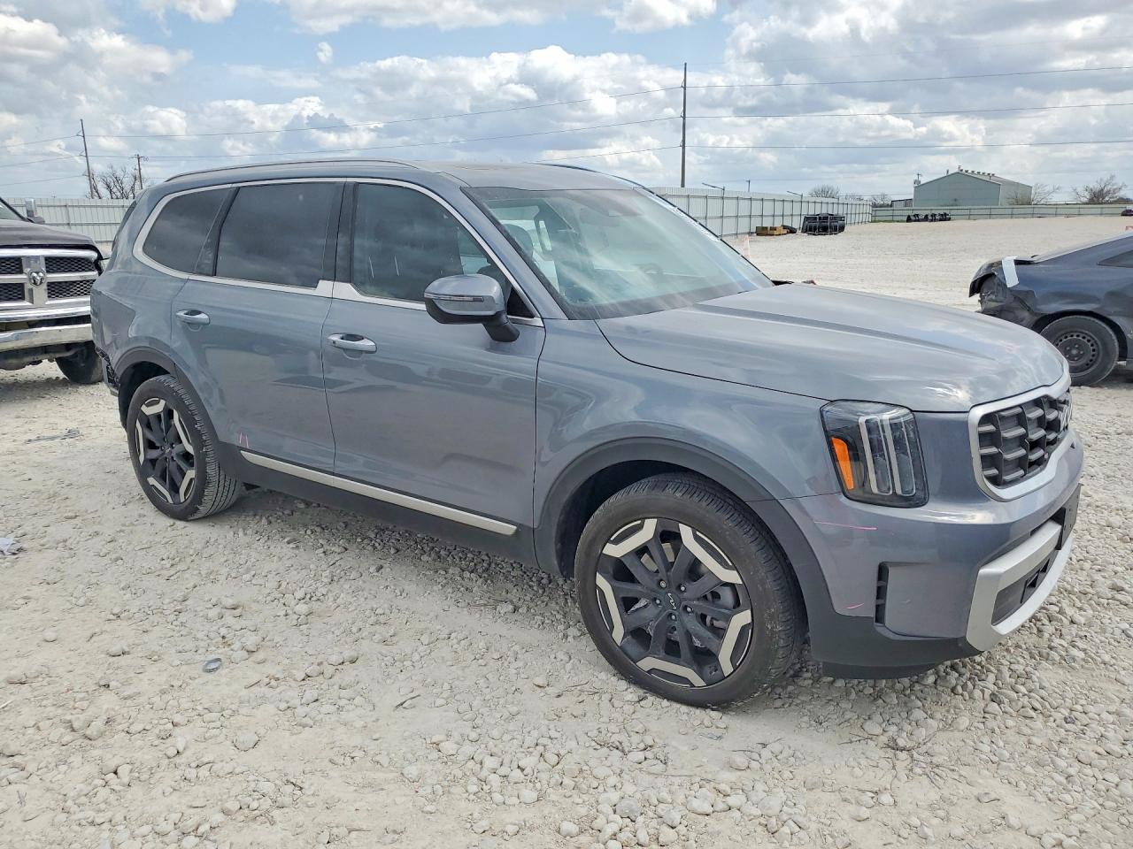 2025 KIA TELLURIDE
