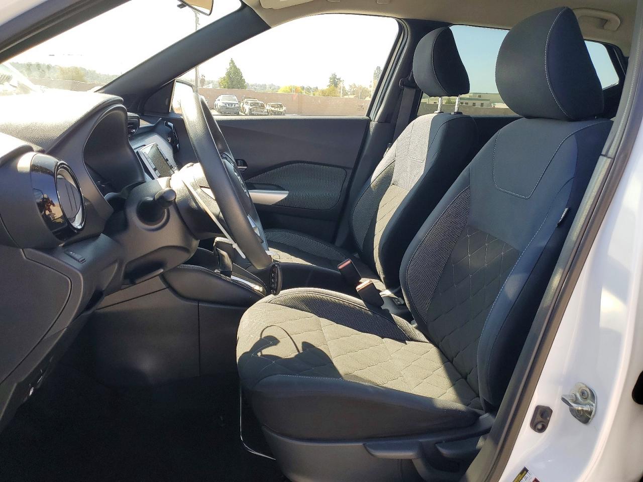2018 NISSAN KICKS