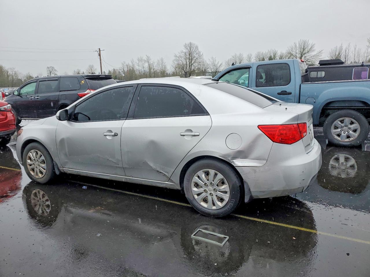 2011 KIA FORTE