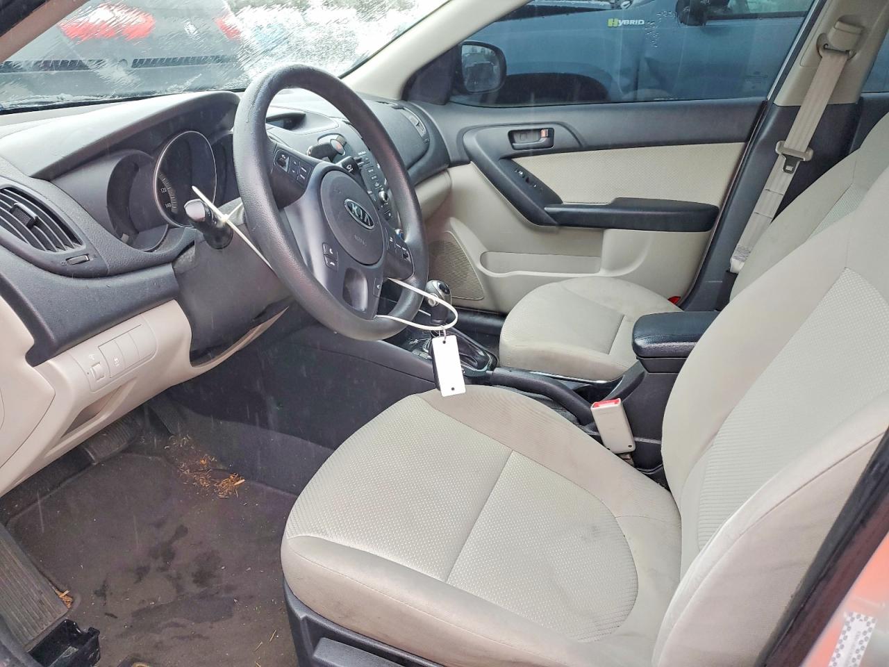 2011 KIA FORTE