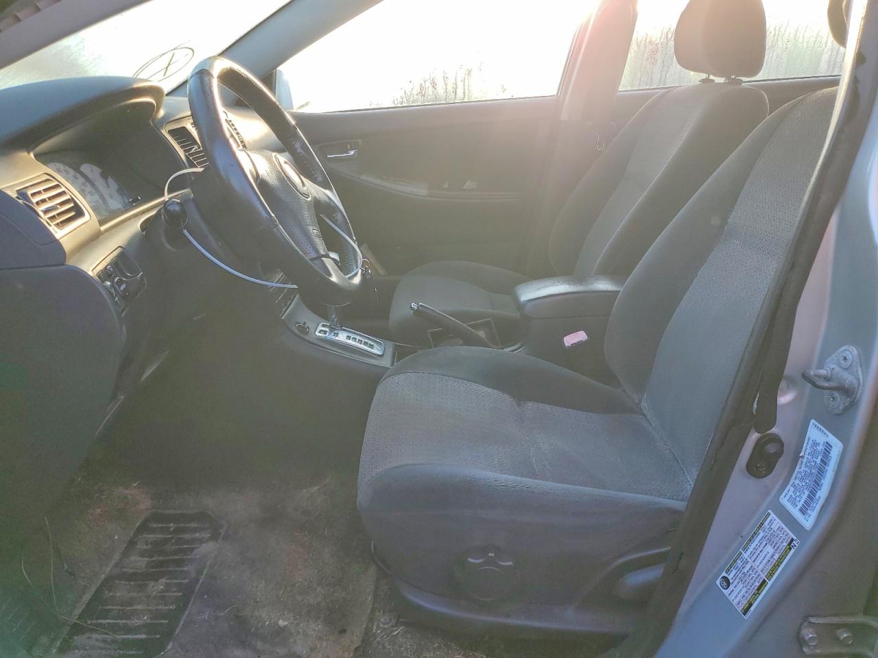 2004 TOYOTA COROLLA