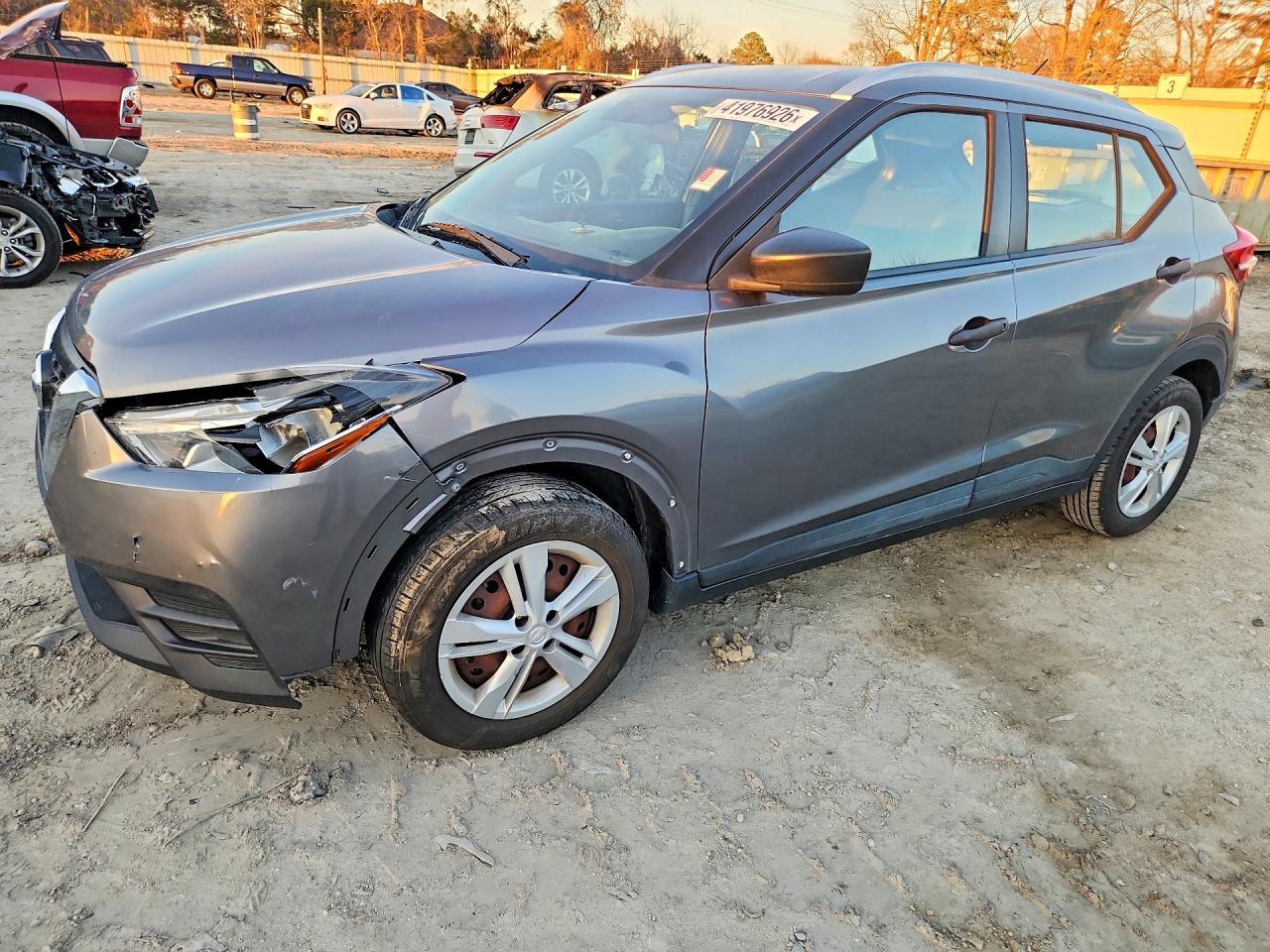 2018 NISSAN KICKS
