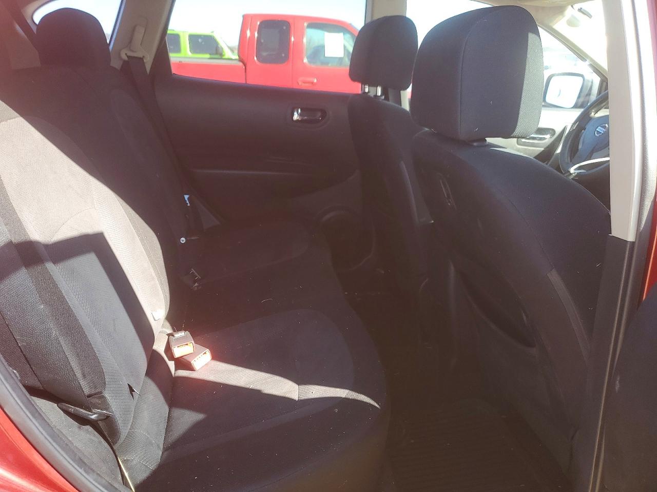 2011 NISSAN ROGUE