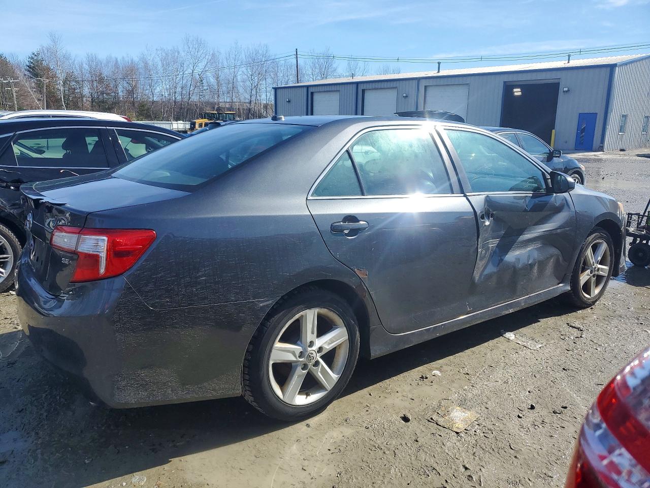 2012 TOYOTA CAMRY