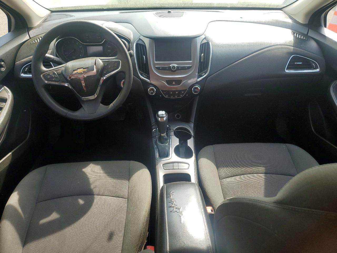 2017 CHEVROLET CRUZE