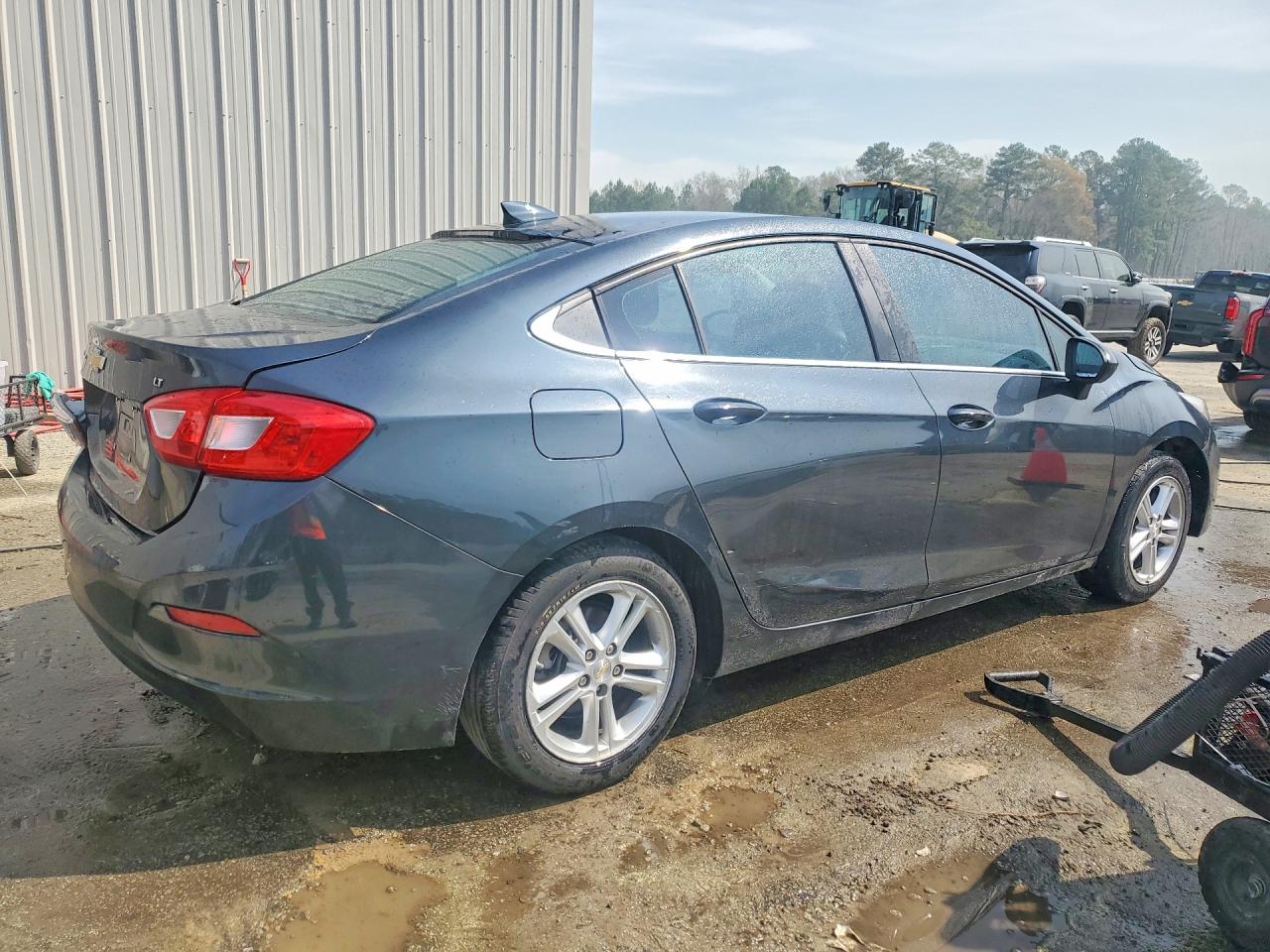 2017 CHEVROLET CRUZE