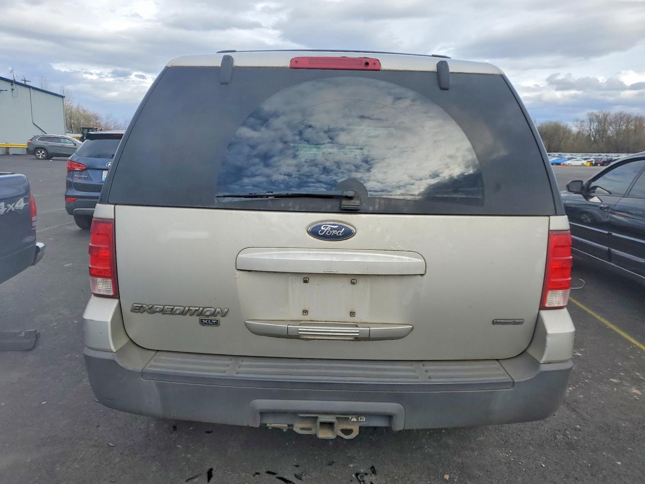 2004 FORD EXPEDITION