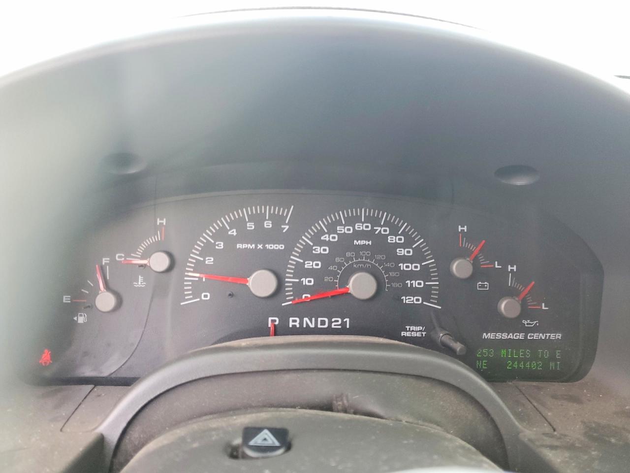 2004 FORD EXPEDITION
