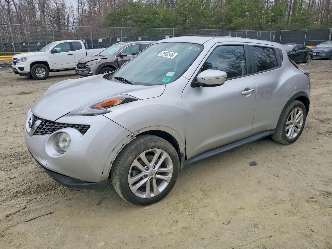 2015 NISSAN JUKE