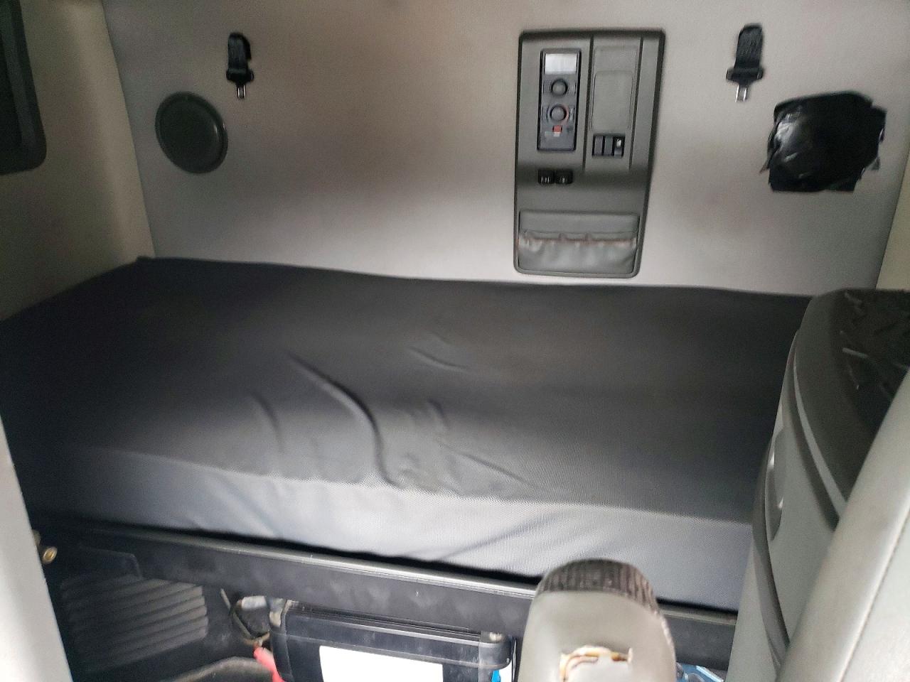 2019 VOLV VN
