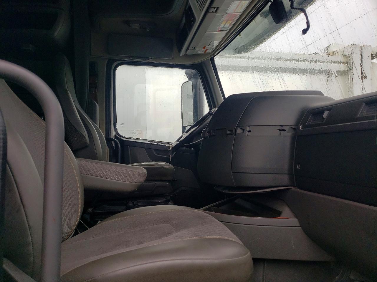 2019 VOLV VN