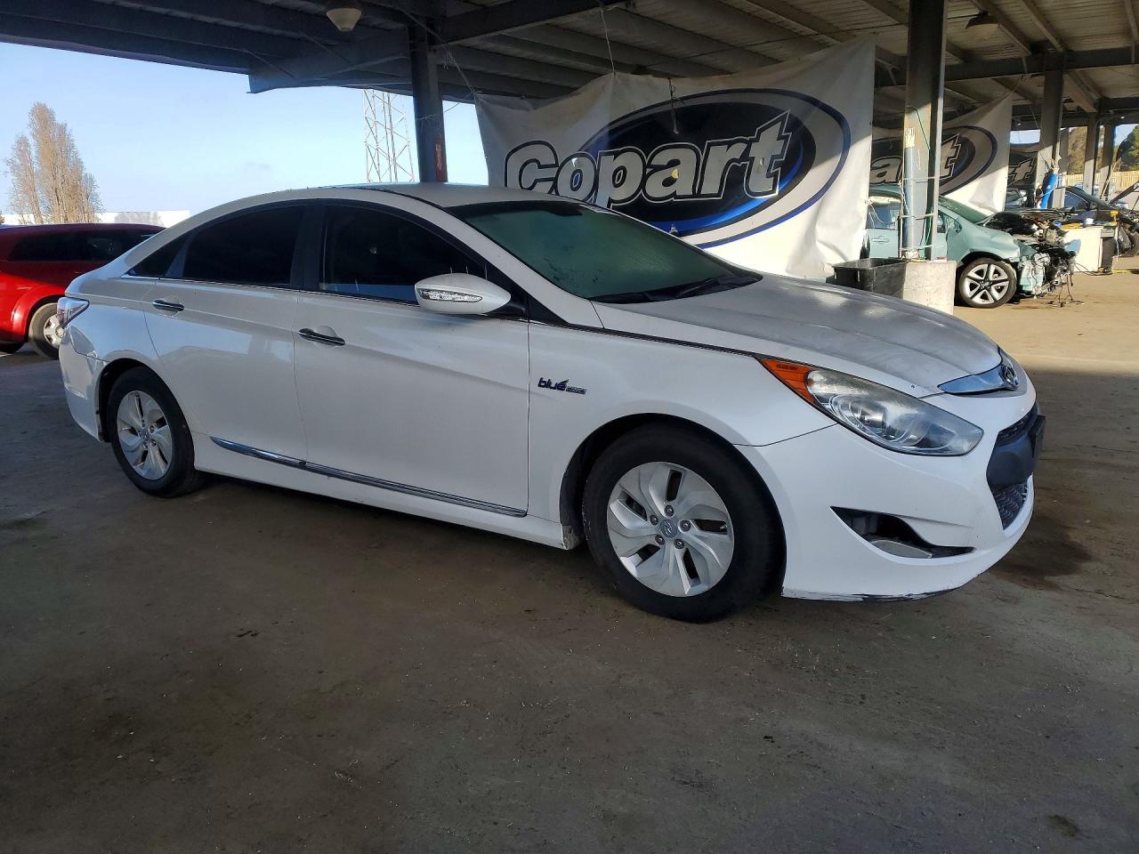2013 HYUNDAI SONATA
