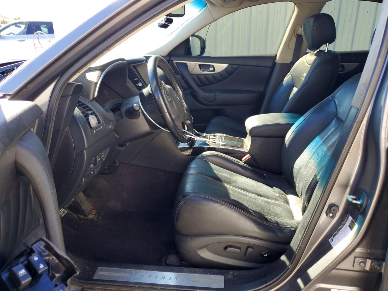 2013 INFINITI FX37