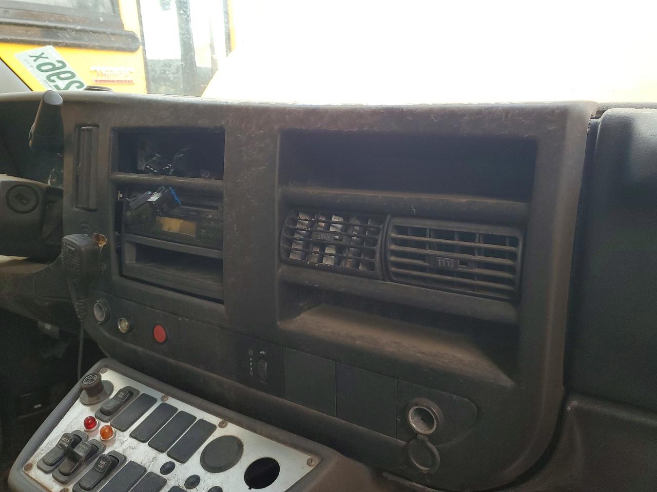 2012 CHEVROLET EXPRESS