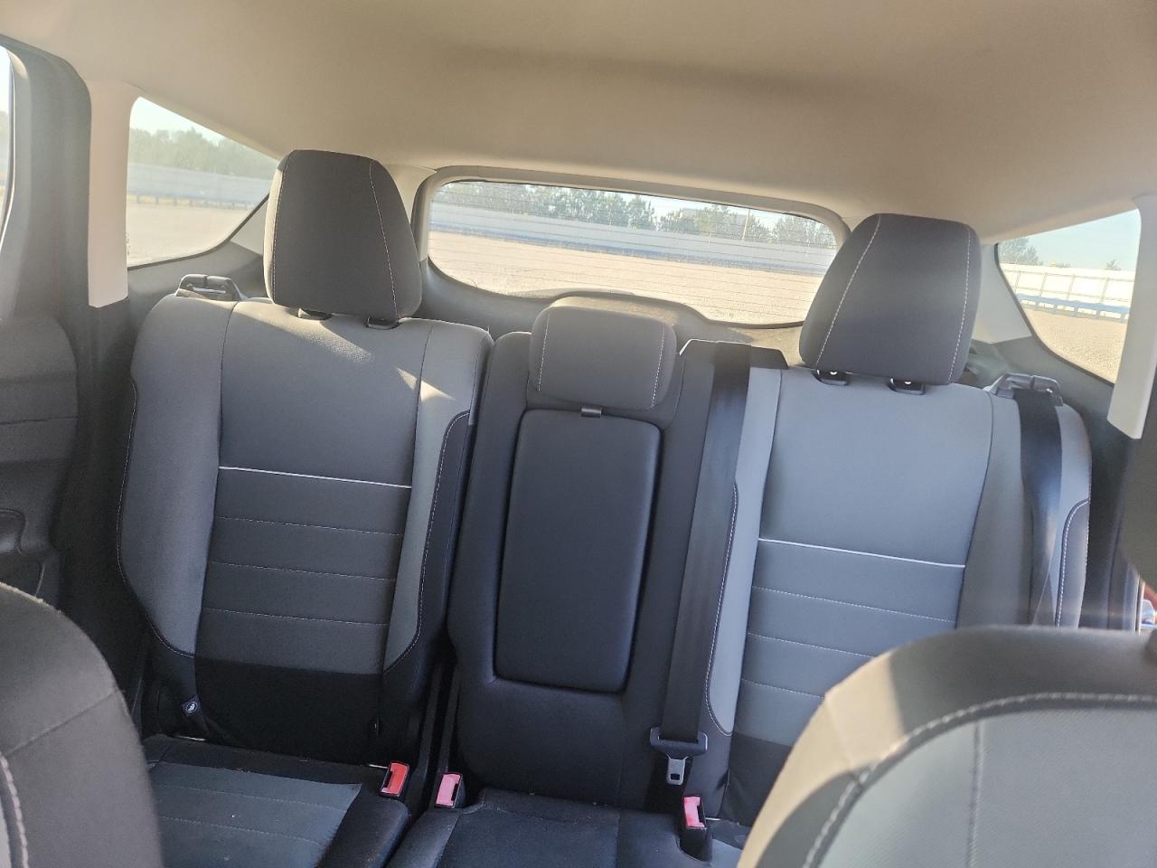 2015 FORD ESCAPE