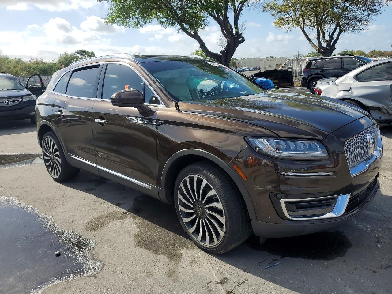 2019 LINCOLN NAUTILUS